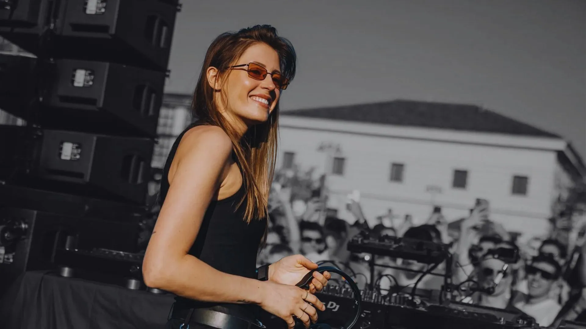 Biografía de Charlotte de Witte: la reina del techno que reescribió la historia de Tomorrowland