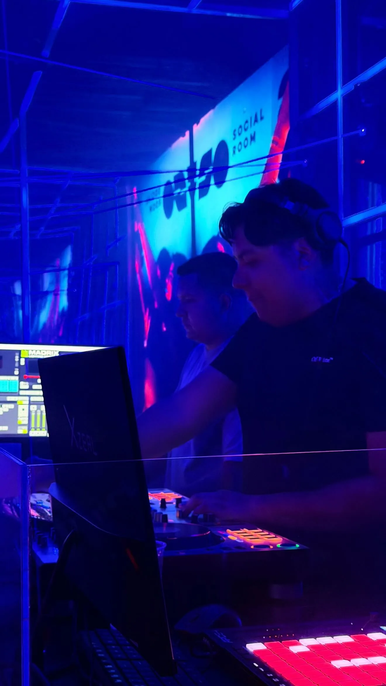 DJ NOUZ — foto 1