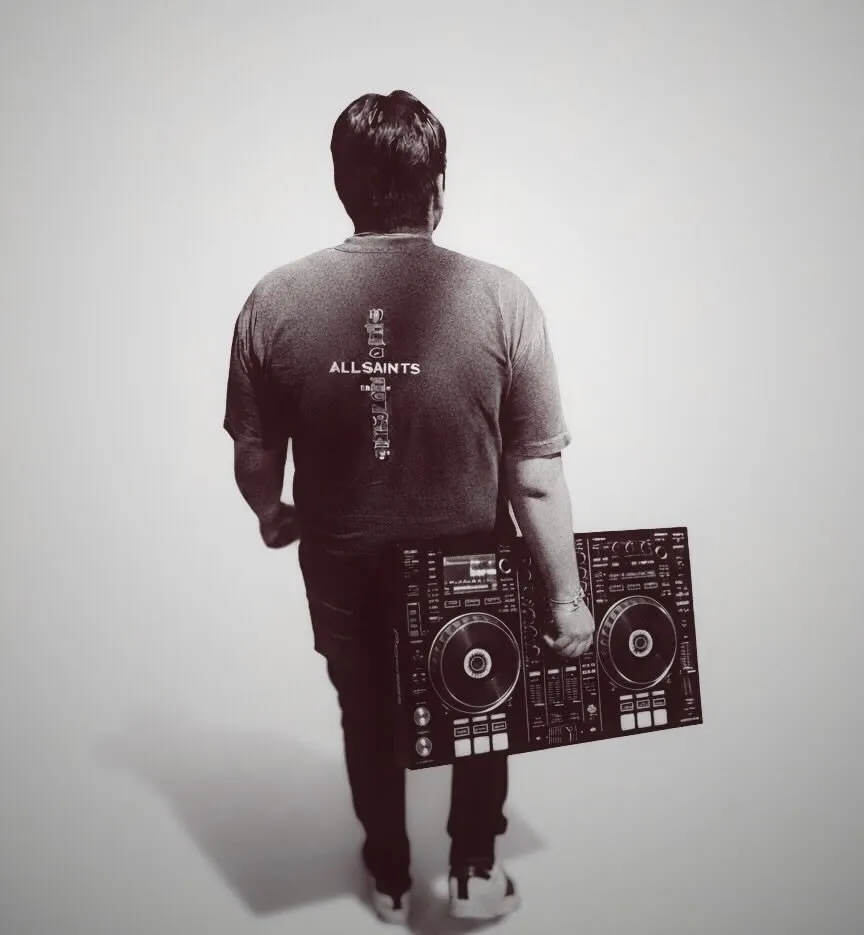 DJ NOUZ